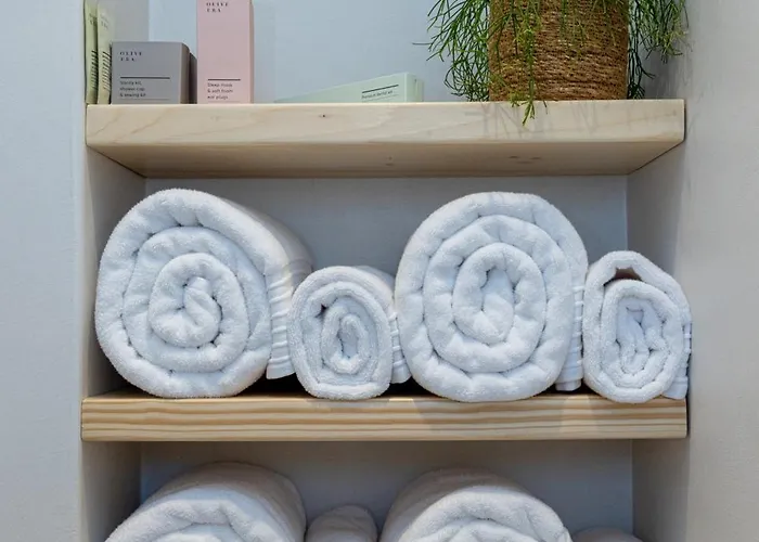 Velouchi Hideout * Tínos