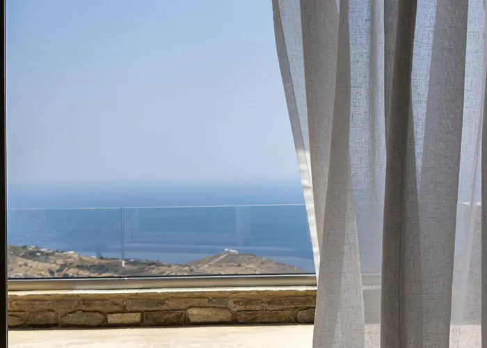 Velouchi Hideout * Tínos