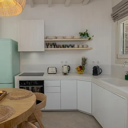 Velouchi Hideout Tinos