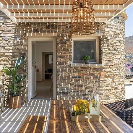 Holiday home Velouchi Hideout