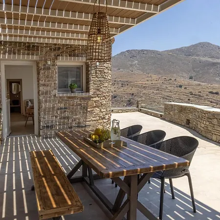 Velouchi Hideout Tatil Evi